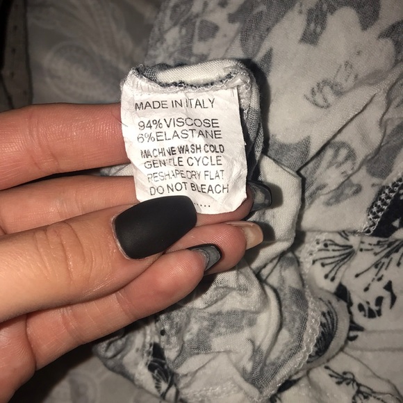 Don’t Ask Why butterfly and flower crop top - Picture 6 of 6